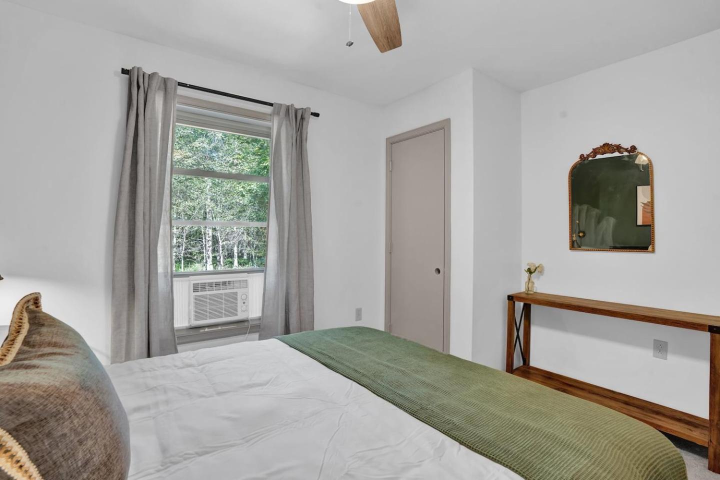 Lake, Movie Theater, Hot Tub, Arcade Chalé Gouldsboro