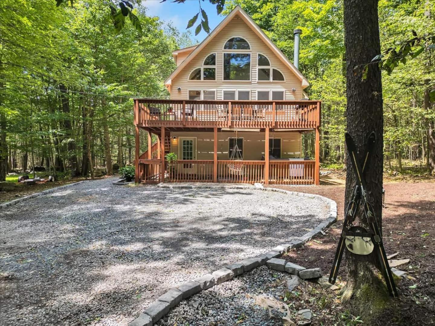 Chalé Lake, Movie Theater, Hot Tub, Arcade Gouldsboro