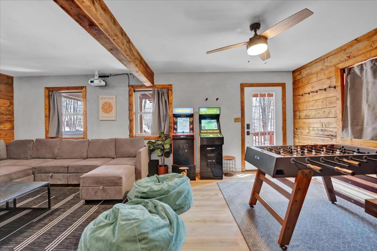 Chalé Lake, Movie Theater, Hot Tub, Arcade *
